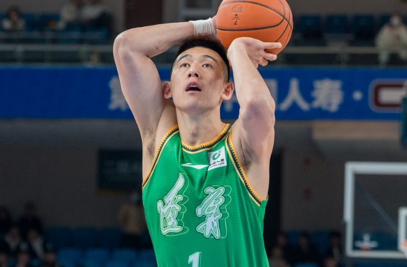 英超赛事高清-辽宁42分大胜送四川35连败创纪录 付豪前7中7莱迪首秀14分